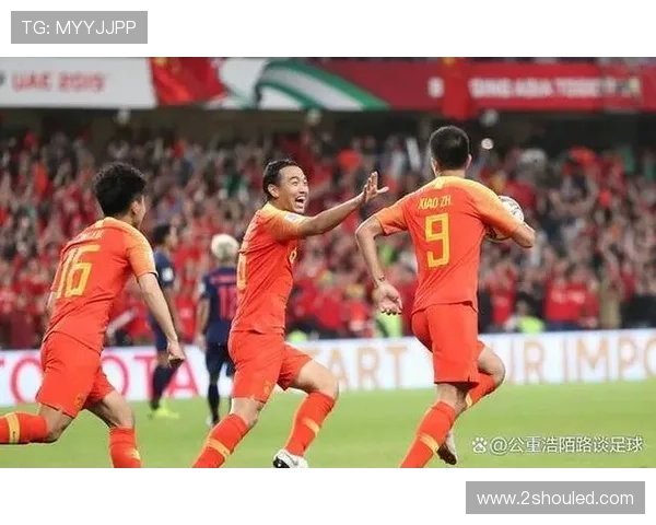 中国男足迎战日本,国足誓言捍卫主场荣耀,世界杯预选赛战火重燃 中国男足迎战日本,国足誓言捍卫主场荣耀,世界杯预选赛战火重燃