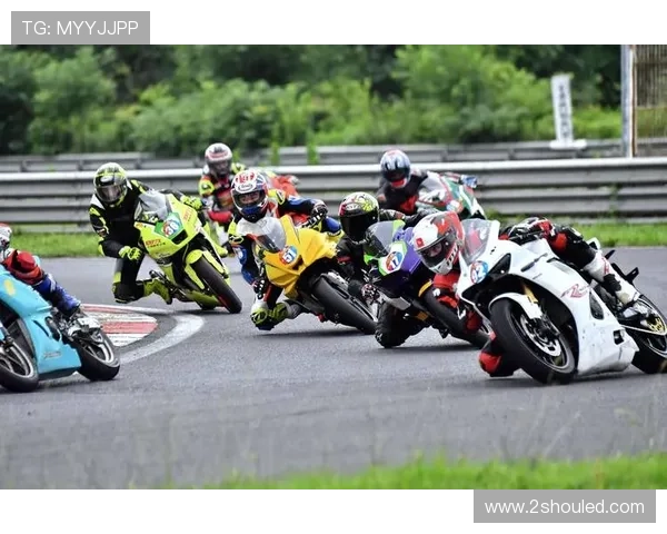 摩托车大奖赛:新赛季赛事安排公布,明星车手争夺冠军激烈升级 摩托车大奖赛:新赛季赛事安排公布,明星车手争夺冠军激烈升级