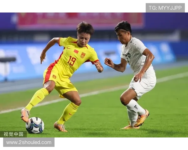 中国女足激战世界杯进入八强历史性突破 强势表现引发全球关注